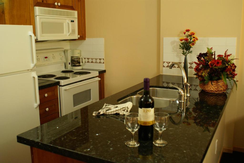 Whistler Superior Properties Habitación foto